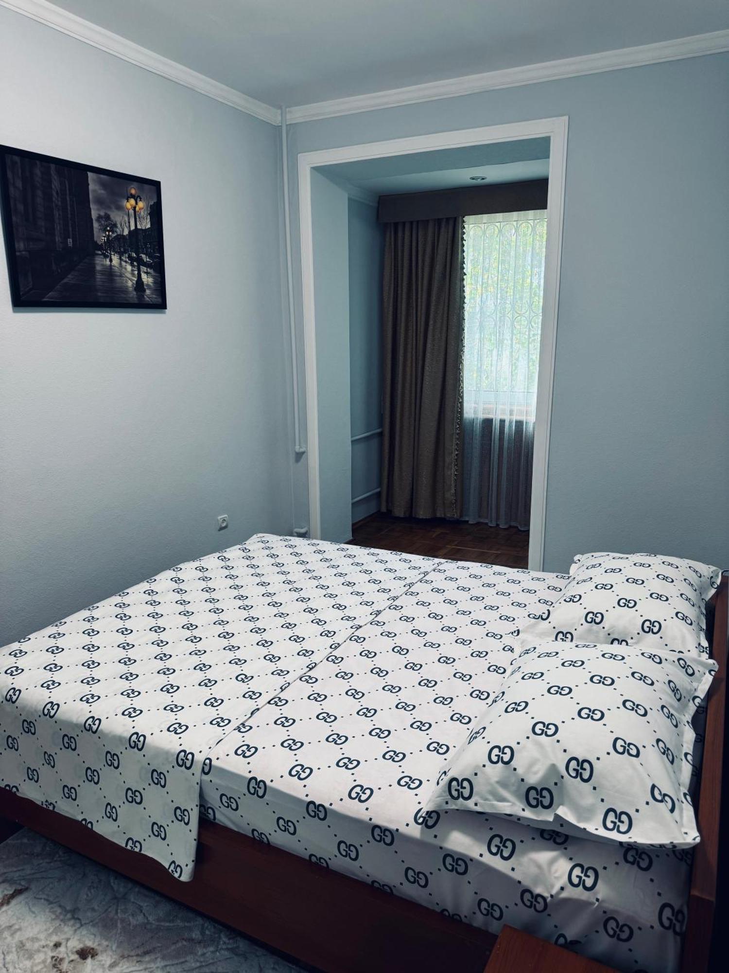 טשקנט Classic Family Apart In The Center With 4 Rooms מראה חיצוני תמונה